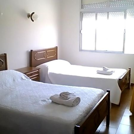 Hostal Restaurante Galicia Villardefrades Экстерьер фото