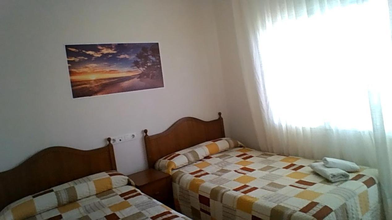 Hostal Restaurante Galicia Villardefrades Экстерьер фото