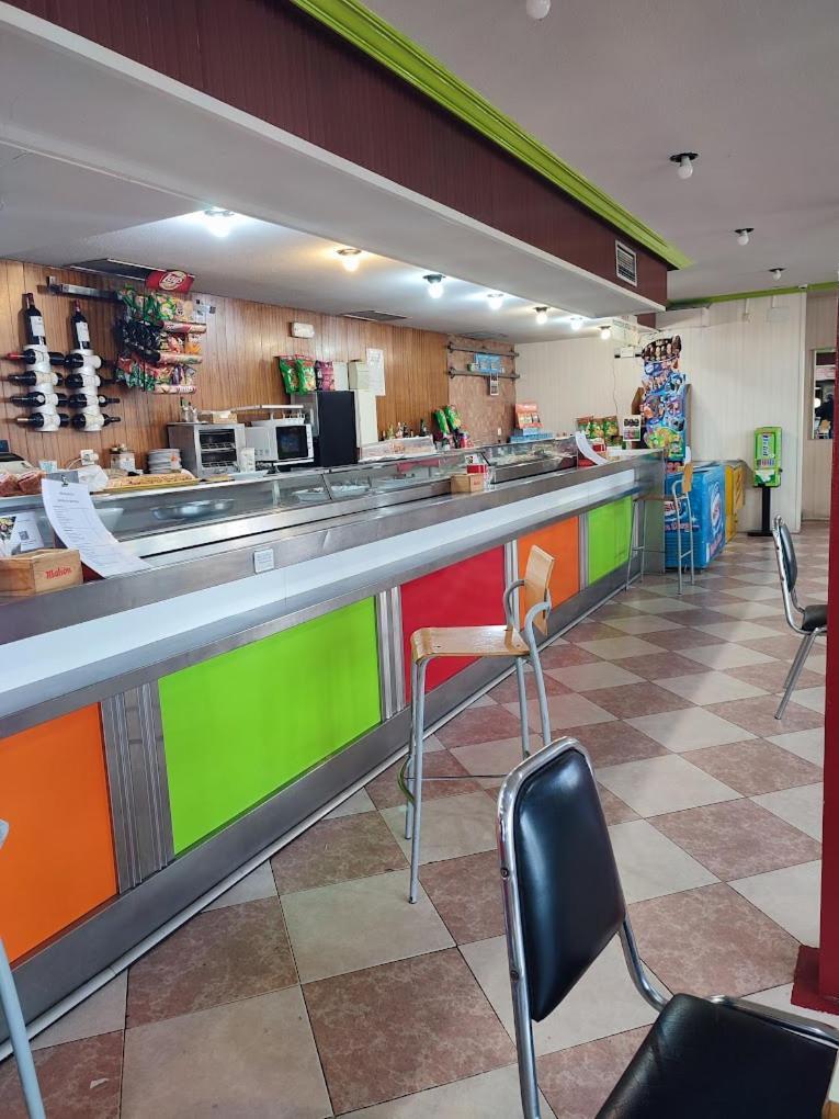 Hostal Restaurante Galicia Villardefrades Экстерьер фото